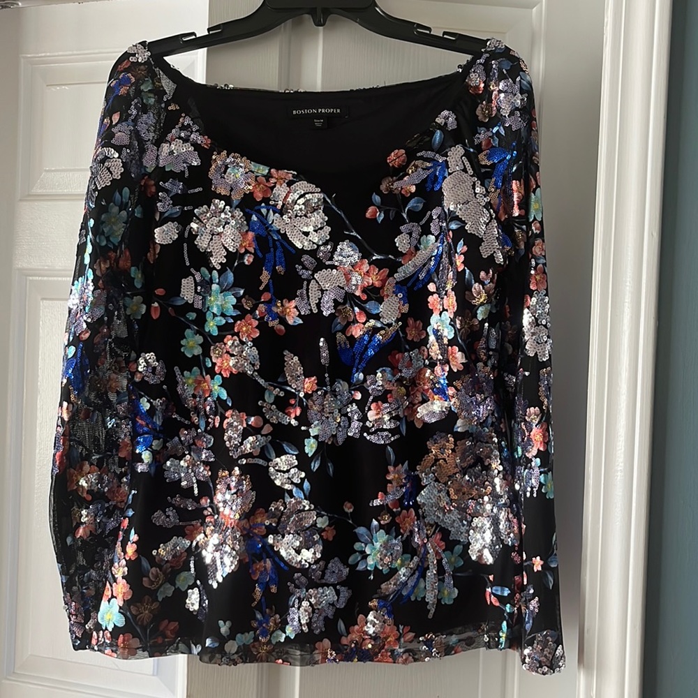 Boston Proper sequin too never worn